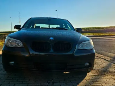 Używany BMW 520 Performance 170 KM (125 kW) 2003 Czarny Sedan/Limuzyna