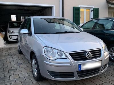 Gebraucht VW Polo 54 PS (39 kW) 2005 Silber Kleinwagen
