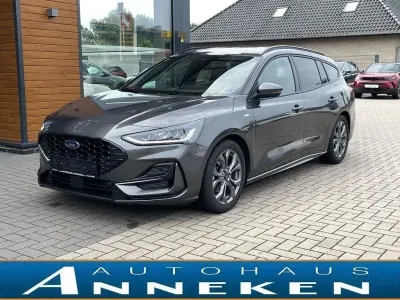 Gebraucht Ford Focus ST-Line 155 PS (114 kW) 2024 Grau Limousine