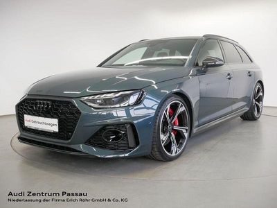Usata Audi RS4 Ambiente 450 CV (330 kW) 2023 Verde Station wagon