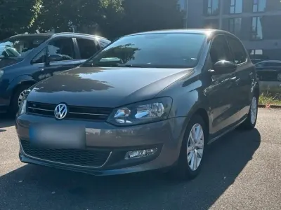Gebraucht VW Polo Style 105 PS (77 kW) 2011 Grau Kleinwagen