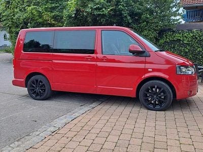 Rot Gebraucht 2013 VW Multivan Van | 21.499 €