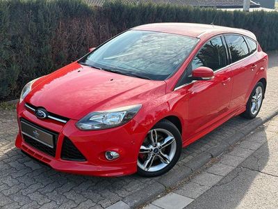Usata Ford Focus Sport 150 CV (110 kW) 2013 Rosso Berlina