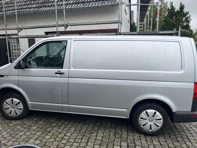 Gebraucht VW T6.1 110 PS (80 kW) 2022 Silber Van