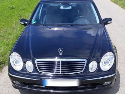 Mercedes E280