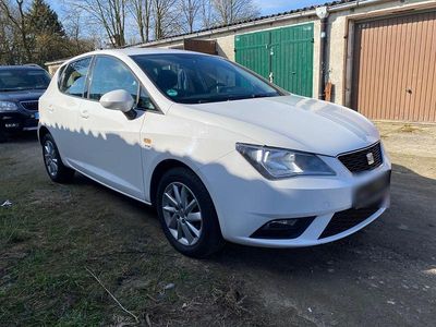 Gebraucht Seat Ibiza ST Style 105 PS (77 kW) 2013 Weiß Kombi