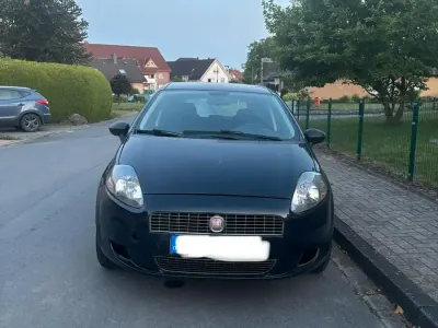 Gebraucht Fiat Punto 58 PS (42 kW) 2009 Schwarz Kleinwagen