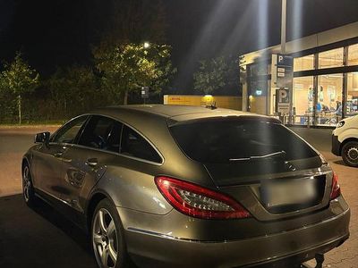 Mercedes CLS350 Shooting Brake