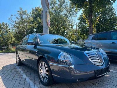 Lancia Thesis