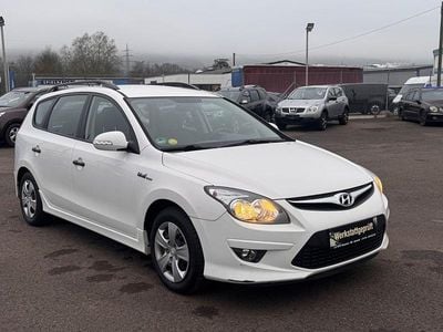 Weiß Gebraucht 2012 Hyundai i30 Classic Kombi | 4.590 € (Fairer Preis)
