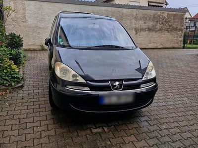 Peugeot 807