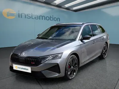 Nowe Skoda Octavia RS 265 KM (194 kW) 2026 Szary Kombi