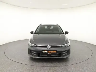 Gebraucht VW Golf VIII Goal 150 PS (110 kW) 2025 Grau Kombi