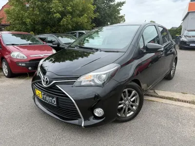 Gebraucht Toyota Yaris Comfort 99 PS (72 kW) 2015 Schwarz Kleinwagen