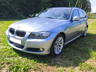 Gebraucht BMW 325 204 PS (150 kW) 2012 Blau Kombi