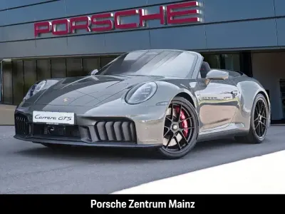 Neu Porsche 992 541 PS (397 kW) 2026 Gruen Cabrio