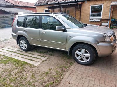 Usata Nissan X-Trail 136 CV (100 kW) 2004 Grigio SUV