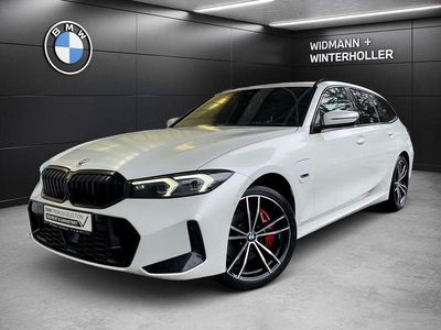 Gebraucht BMW 330e Shadowline 184 PS (135 kW) 2022 Weiß Kombi