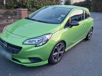 Gebraucht Opel Corsa S 150 PS (110 kW) 2018 Grün Kleinwagen
