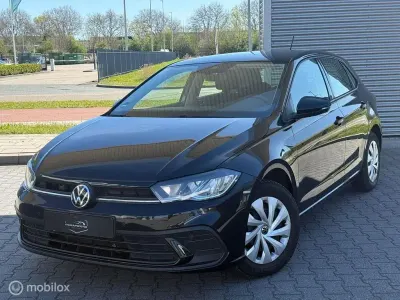 Gebraucht VW Polo Business 95 PS (69 kW) 2022 Schwarz Kleinwagen