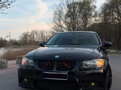 Gebraucht BMW 330 M Sport 258 PS (189 kW) 2008 Schwarz Limousine