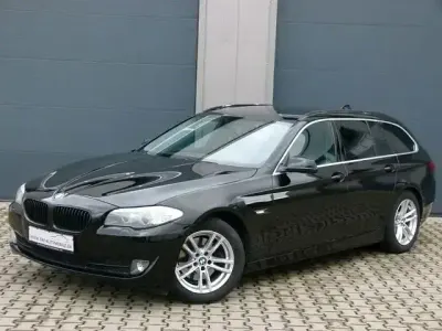 Gebraucht BMW 520 Performance 184 PS (135 kW) 2011 Schwarz Kombi