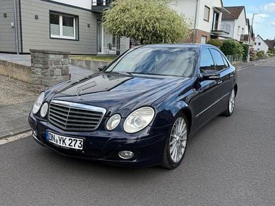 Mercedes E320