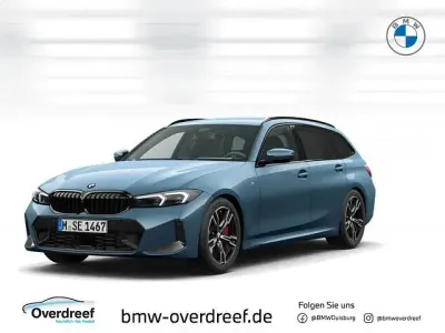 Gebraucht BMW 320 Performance 184 PS (135 kW) 2025 Blau Kombi