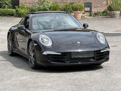 Porsche 911 Carrera 4