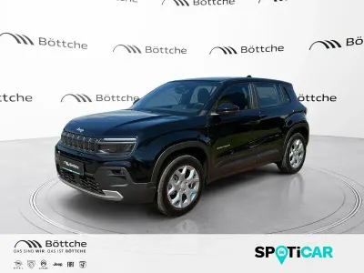 Neu Jeep Avenger Altitude 110 PS (80 kW) 2026 Solid black clear coat SUV
