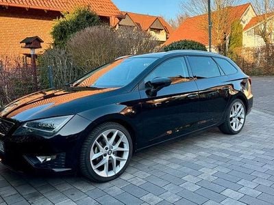 Schwarz Gebraucht 2017 Seat Leon ST FR Kombi | 14.499 € (Fairer Preis)