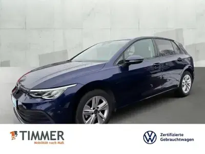 Gebraucht VW Golf VIII Life 131 PS (96 kW) 2022 Atlantic blue metallic Limousine