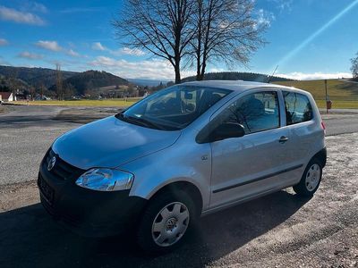 Gebraucht VW Fox 55 PS (40 kW) 2007 Silber Kleinwagen