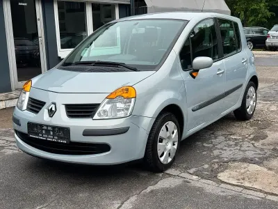 Brugt Renault Modus 111 HK (81 kW) 2005 Sølv MPV