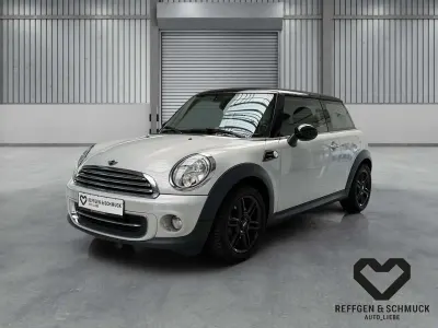 Gebraucht Mini Cooper 122 PS (89 kW) 2013 Silber (metallic) Kleinwagen