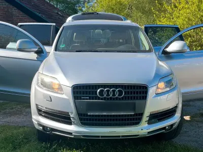 Używany Audi Q7 233 KM (171 kW) 2006 Srebrny SUV