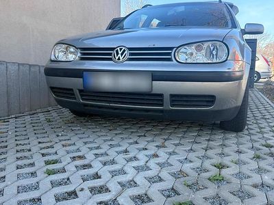 Gebraucht VW Golf IV 101 PS (74 kW) 2002 Silber Kombi