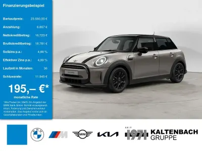 Używany Mini Cooper Classic 136 KM (100 kW) 2023 Szary Hatchback