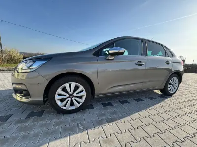 Gebraucht Citroën C4 PureTech 131 PS (96 kW) 2016 Grau Limousine