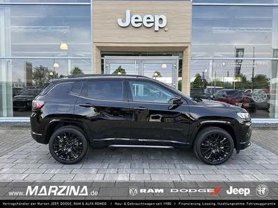 Gebraucht Jeep Compass 131 PS (96 kW) 2022 Black clear coat SUV