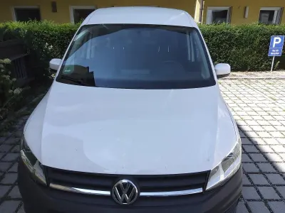 Gebraucht VW Caddy Maxi 130 PS (95 kW) 2020 Weiß Van / Kleinbus