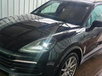 Schwarz Gebraucht 2018 Porsche Cayenne SUV | 50.000 € (Etwas zu teuer)