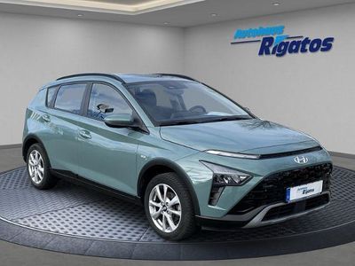 Gebraucht Hyundai Bayon Trend 101 PS (74 kW) 2024 Mangrove green / mic SUV