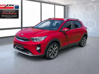 Gebraucht Kia Stonic Vision 99 PS (72 kW) 2019 Signal red SUV