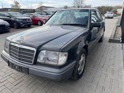 Mercedes E200