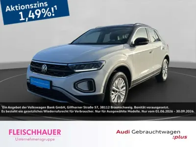 Gebraucht VW T-Roc Life 150 PS (110 kW) 2024 Weiss SUV