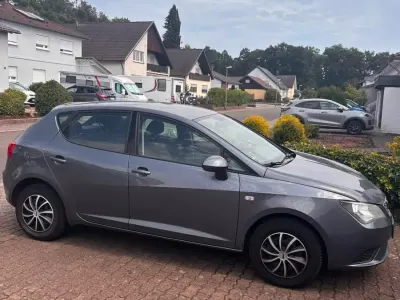 Gebraucht Seat Ibiza 70 PS (51 kW) 2013 Grau Kleinwagen