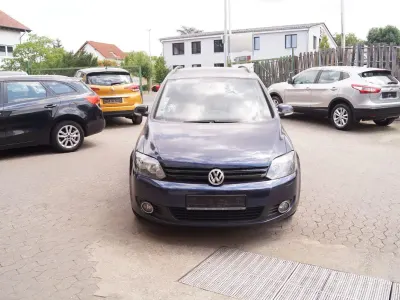 Gebraucht VW Golf Sportsvan Match 105 PS (77 kW) 2013 Blau Van / Kleinbus