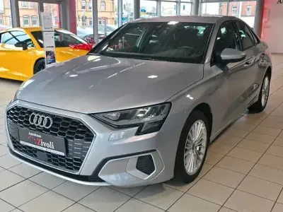 Gebraucht Audi A3 Advanced 110 PS (80 kW) 2022 Andere Limousine