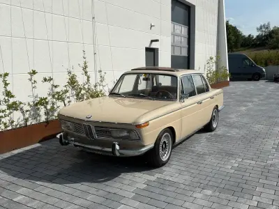 Gebraucht BMW 2000 120 PS (88 kW) 1968 Beige Limousine